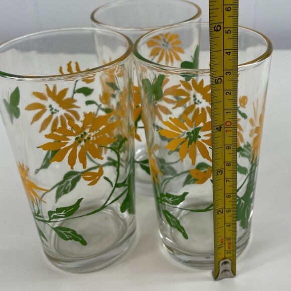 Set Of 3 Vintage Floral Drinking Glasses Yellow Daisy & Butterfly Design - Picture 7 of 8